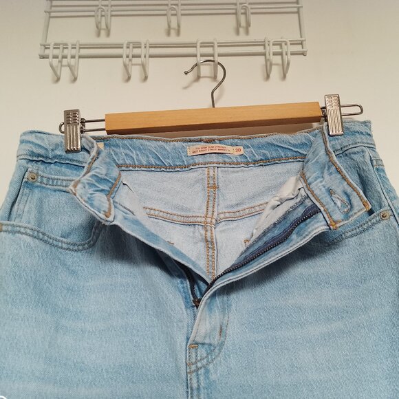 Levi’s Womens’ Jeans, Light Blue Wash, 70’s High Slim Straight, Sz. 30 - Picture 10 of 16